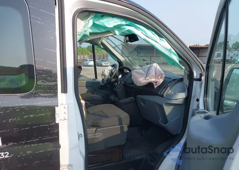 2017 Ford Transit T-250 z USA, uszkodzony, nr VIN 1FTYR1ZM9HKB08710